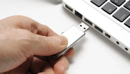 connect usb devices to macbook
